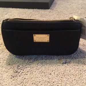 xx SOLD xx Michael Kors Jet Set Travel Pouch NWT